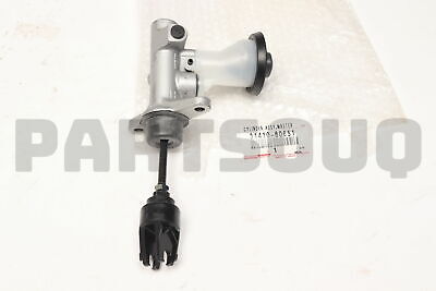 MASTER CYLINDER CLUTCH LAND CRUISER